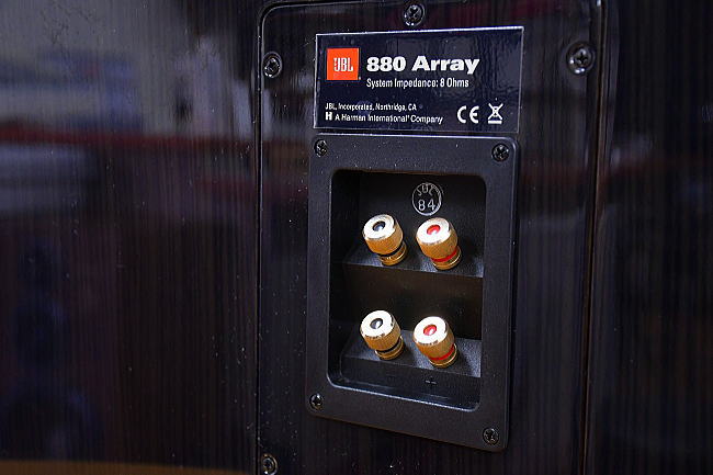 J.B.L@Z^[Xs[J[@880 ARRAY@wʒ[q